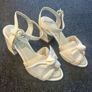 Alexandre Birman Maxi Clarita Woven Block Heel Sandals |Size 38 US 8 |Pearl |Bow